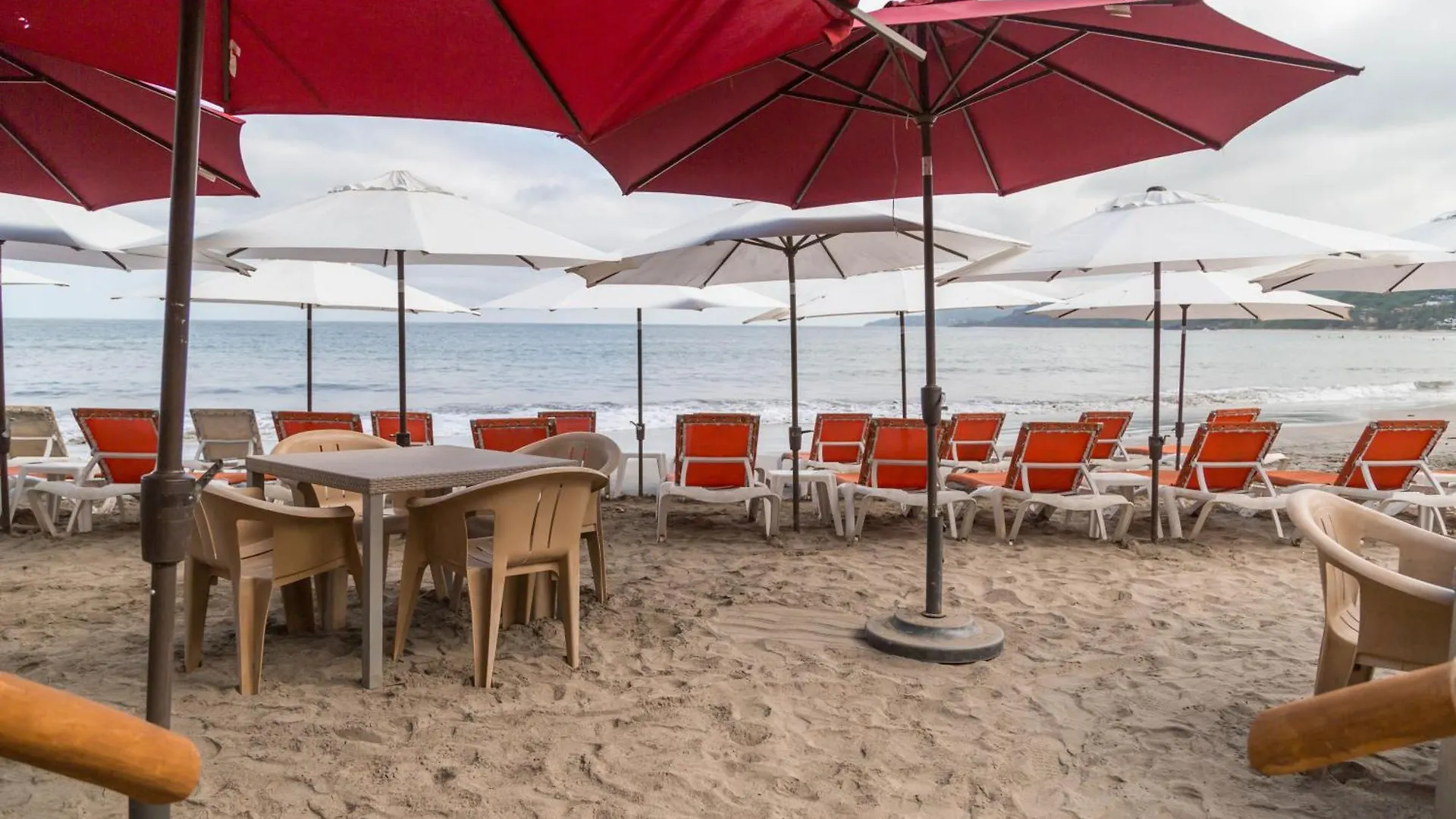 *****  Ysuri Sayulita - Beachfront Hotel Mexico