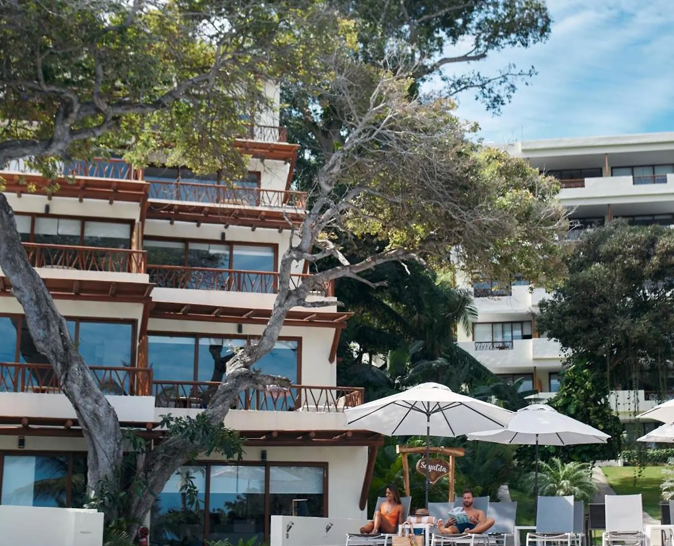 Ysuri Sayulita - Beachfront Hotel 5*,  México